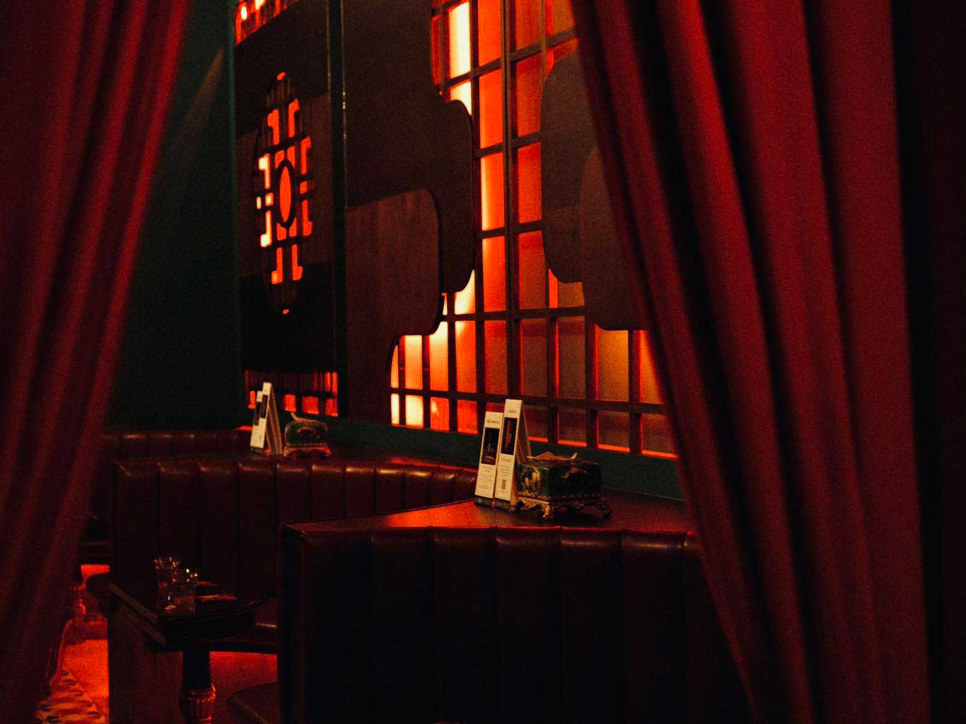 <i class="font-serif">永福邸 </i>